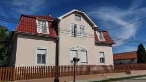 Villa Napsugár Balatonlelle